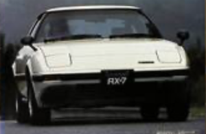 RX-7 – SA22C【ロータリースポーツカーという賭け】