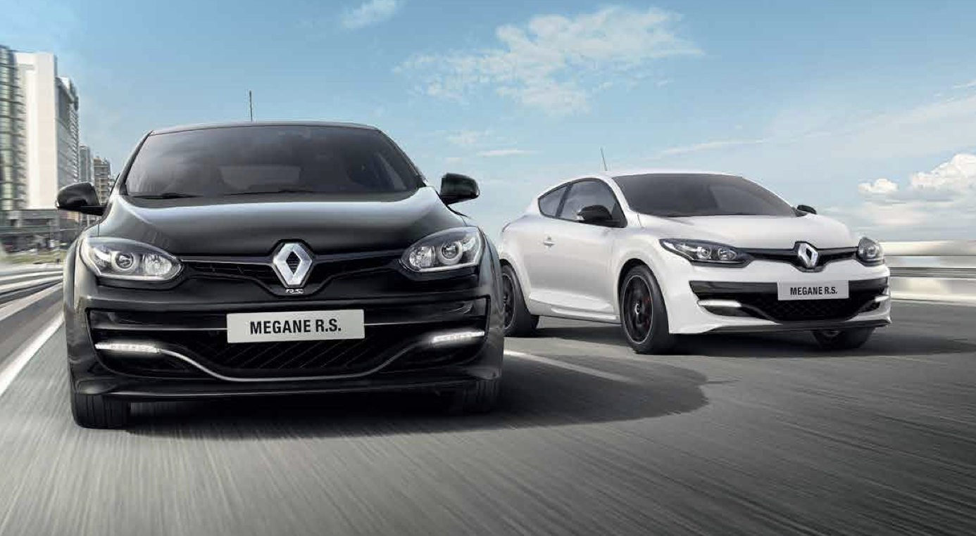 メガーヌ3RSの中古車は買い?【FFホットハッチの最高峰は、内装の脆さを笑って許せるかで決まる】