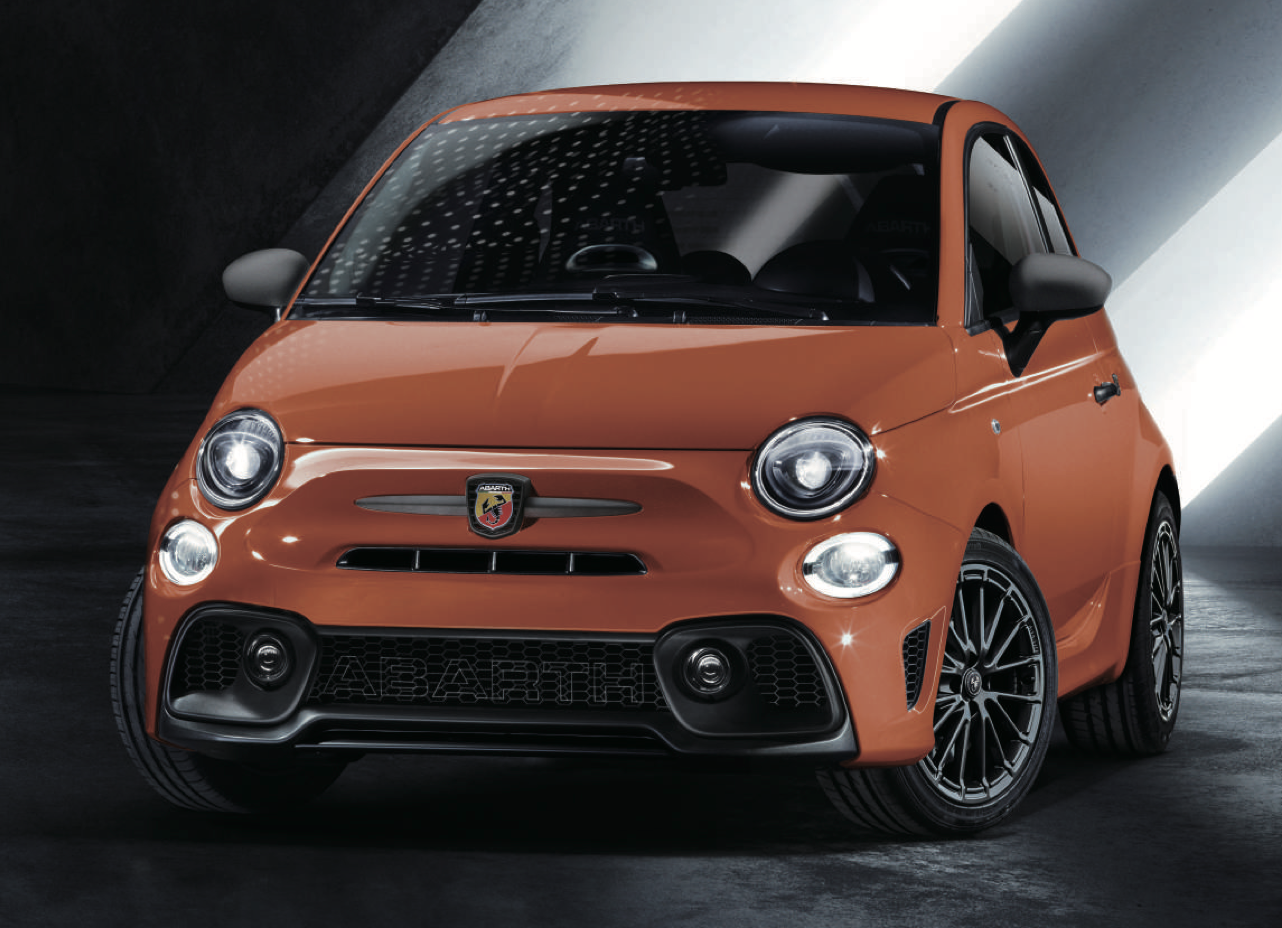 アバルト 695 – 31214T【「500の頂点」を名乗り続けた小さな劇薬】