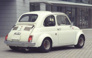 フィアット・アバルト 695/695 SS – 110F/110F/L【小さなサソリが本気を出した到達点】