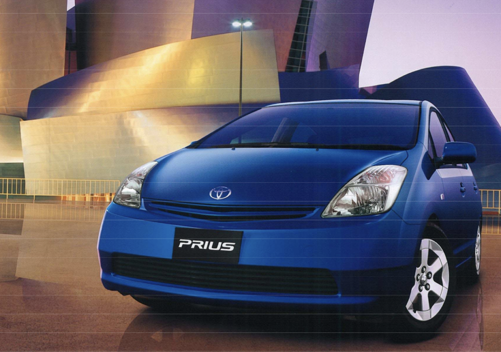 プリウス – NHW20【ハイブリッドが「普通のクルマ」になった瞬間】