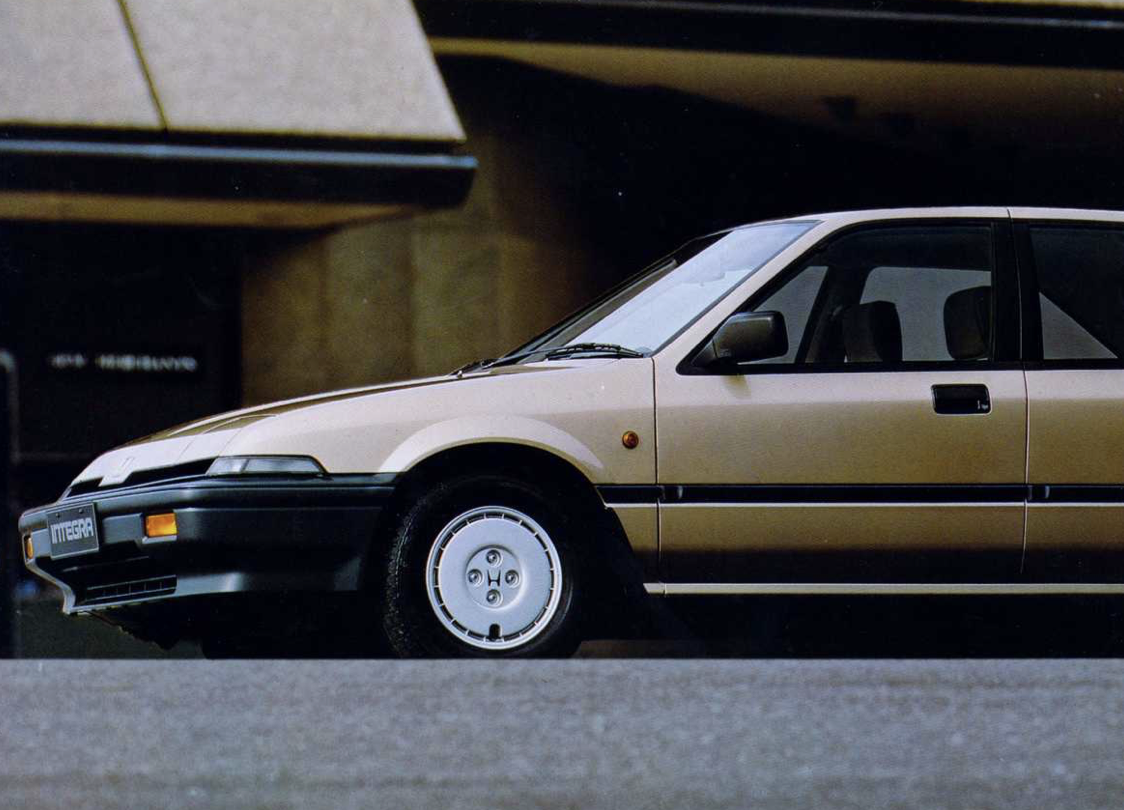 インテグラ – DA1/DA2【ホンダが「スポーティの量産」を始めた日】