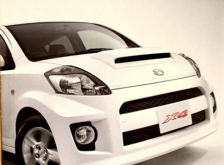 ブーン X4 – M312S【軽の血が生んだリッターカー最強の異端児】