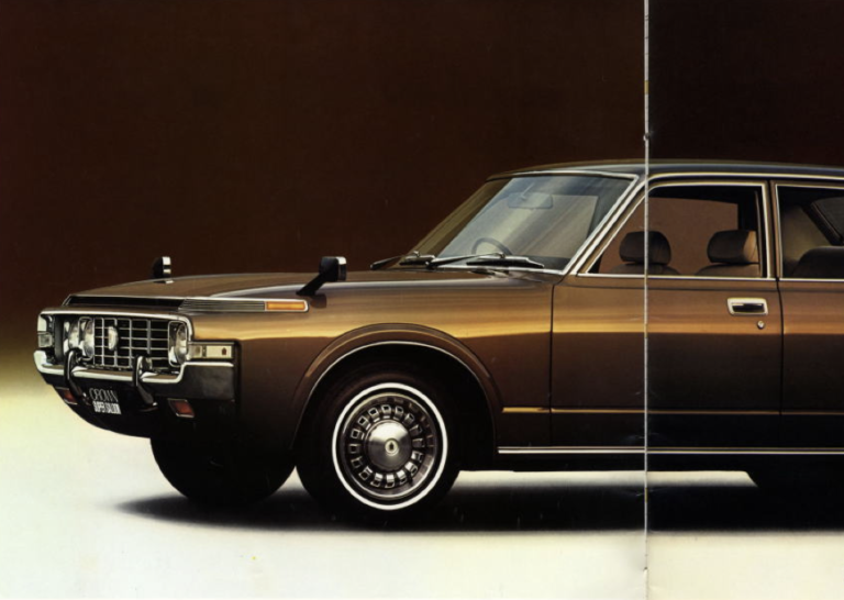 クラウン – S60/70系【「白いクラウン」が壊した常識】