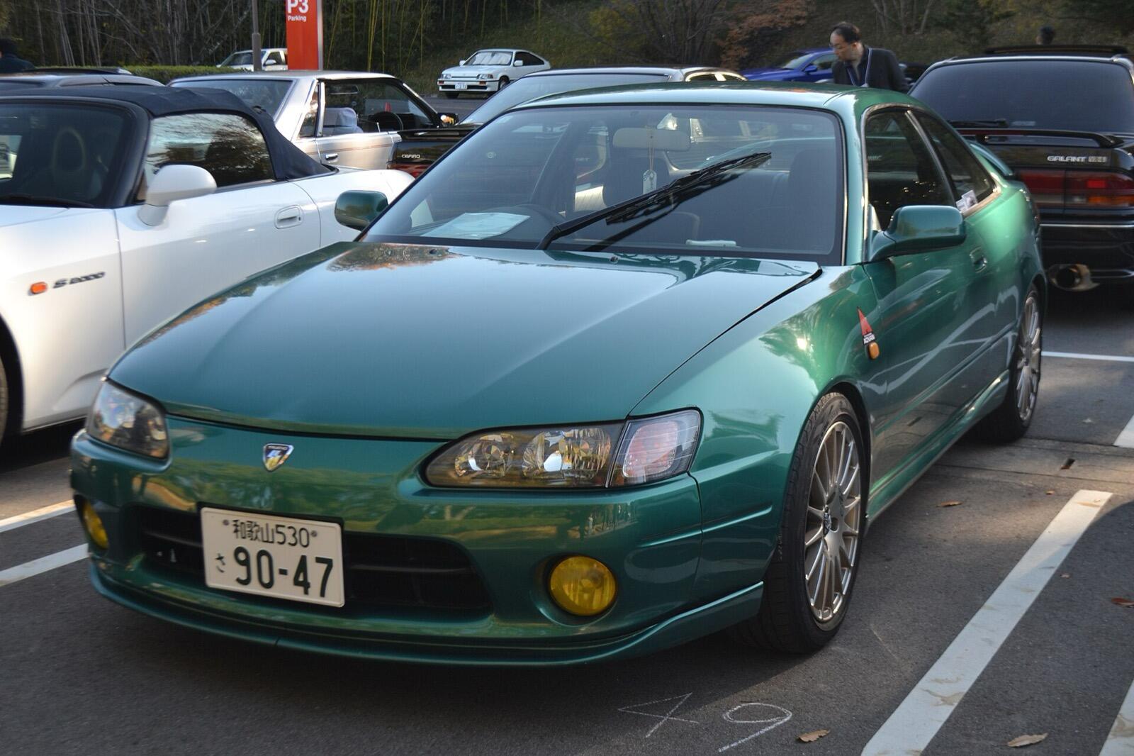 カローラレビン（AE111）