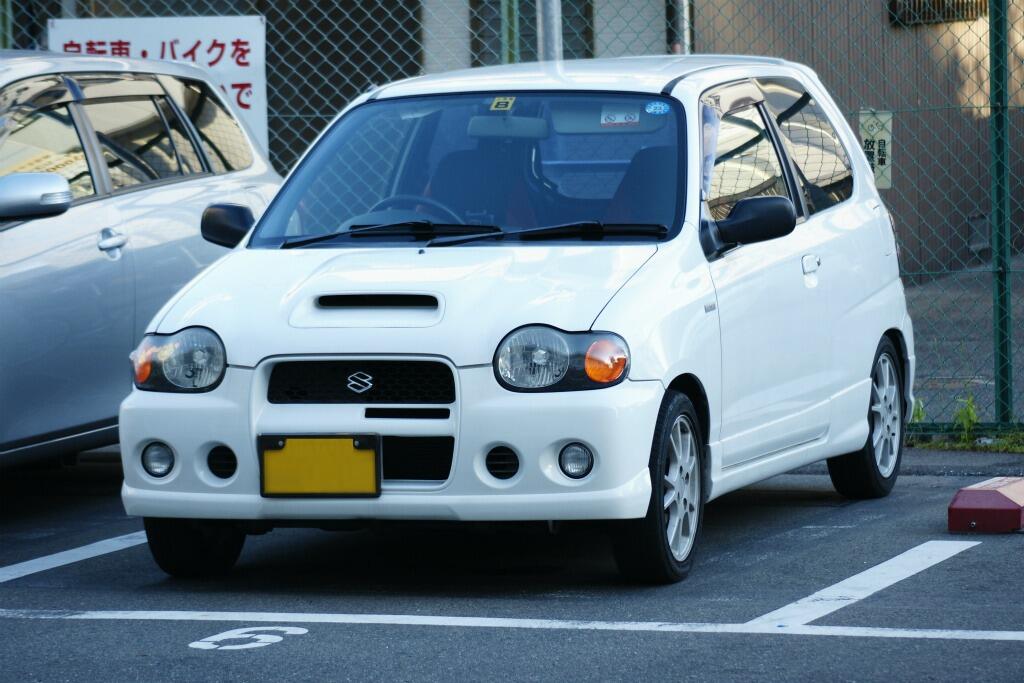 アルトワークス(HA12S)のフロントビュー
