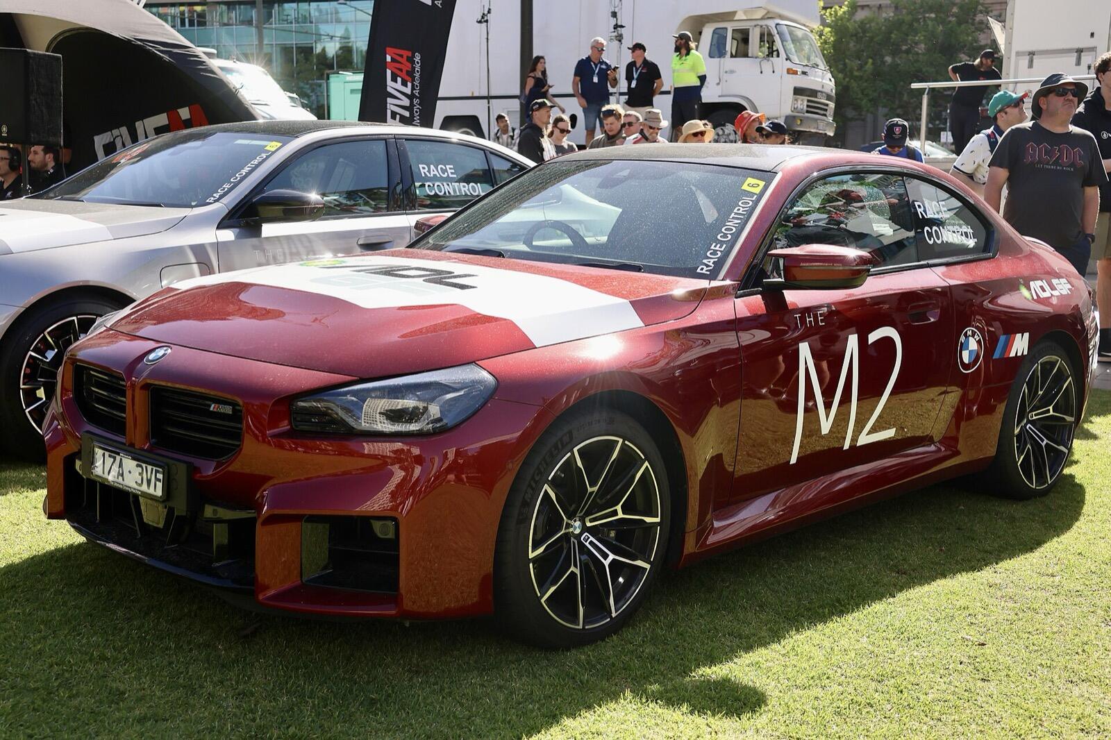 M2 / CSのエクステリア