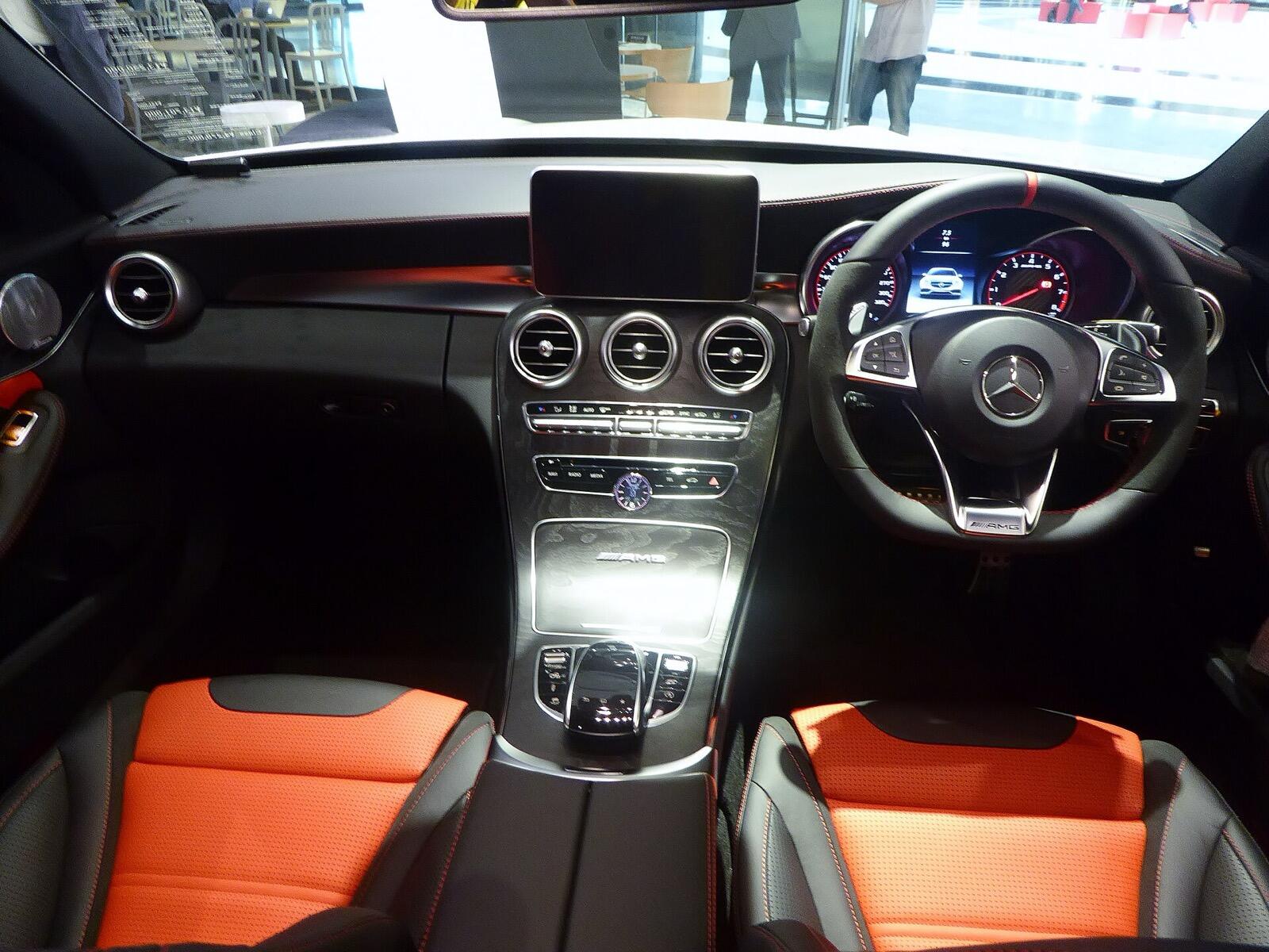 C63 / C63Sのインテリア