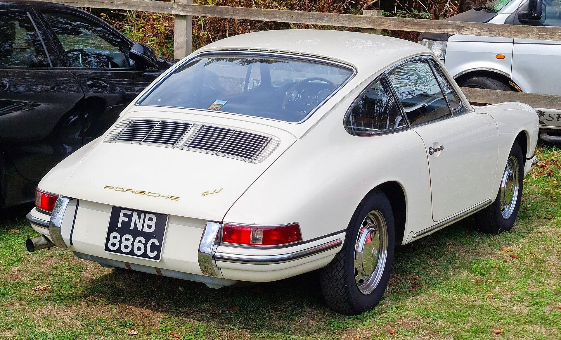 ポルシェ911 901型