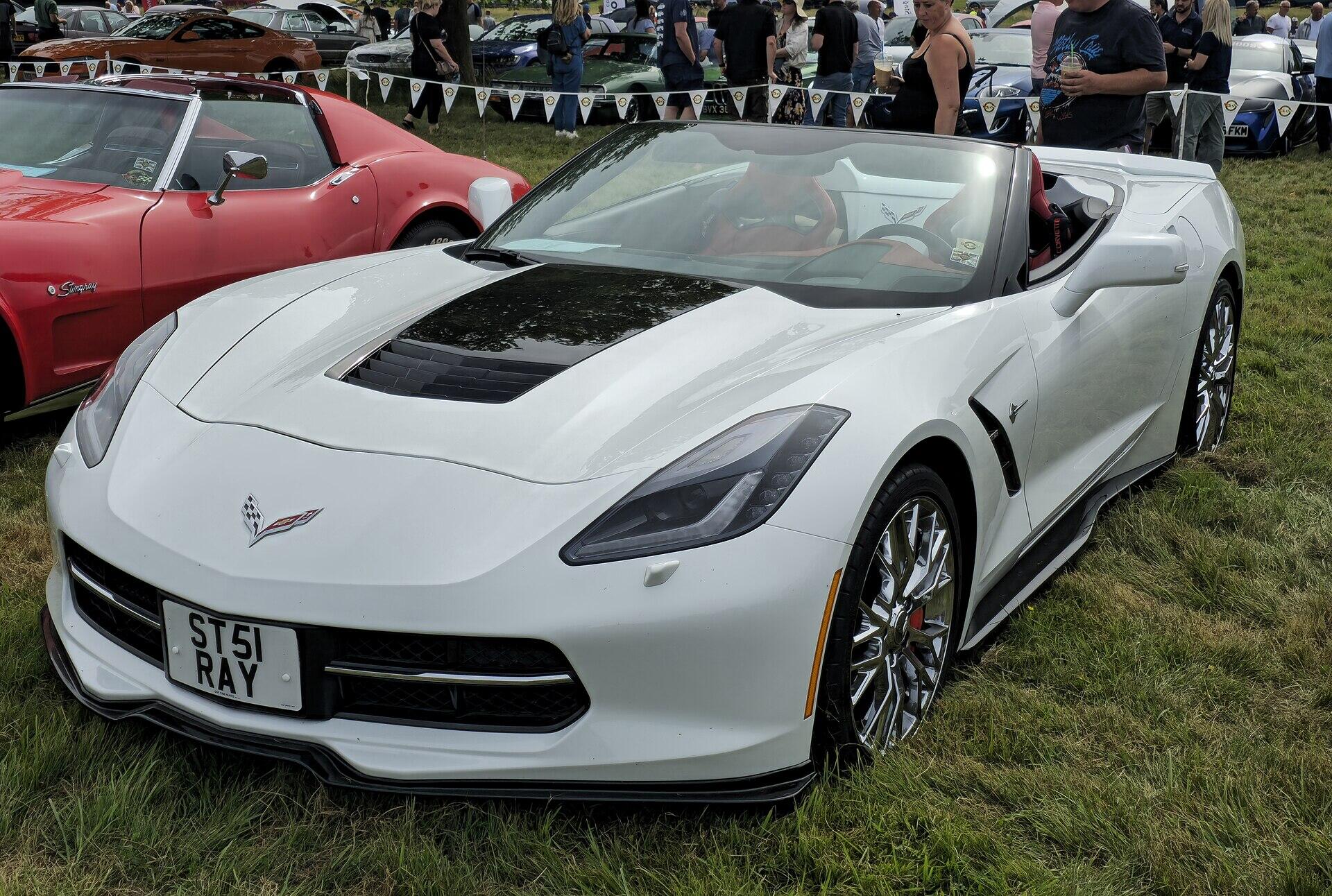 コルベット C7の中古車ガイド【460馬力を現実的な値段で買う前に】