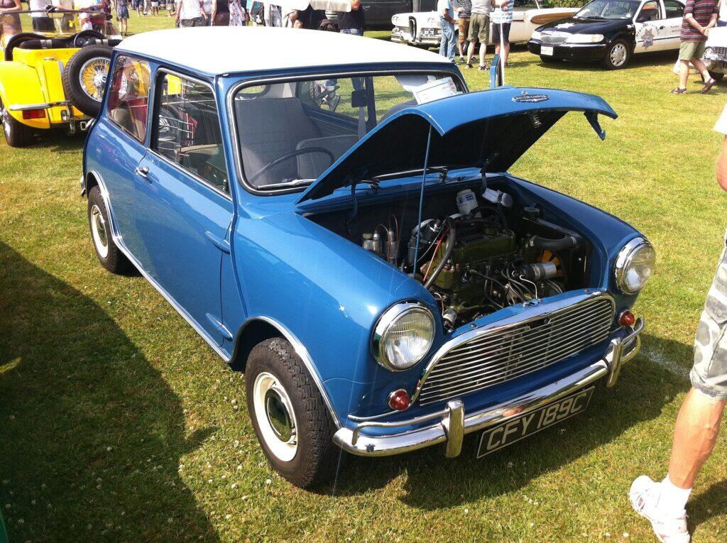 ミニ・クーパーS Mk IIIが欲しい? ならこう探す【「本物」と「仕様」を見分ける】
