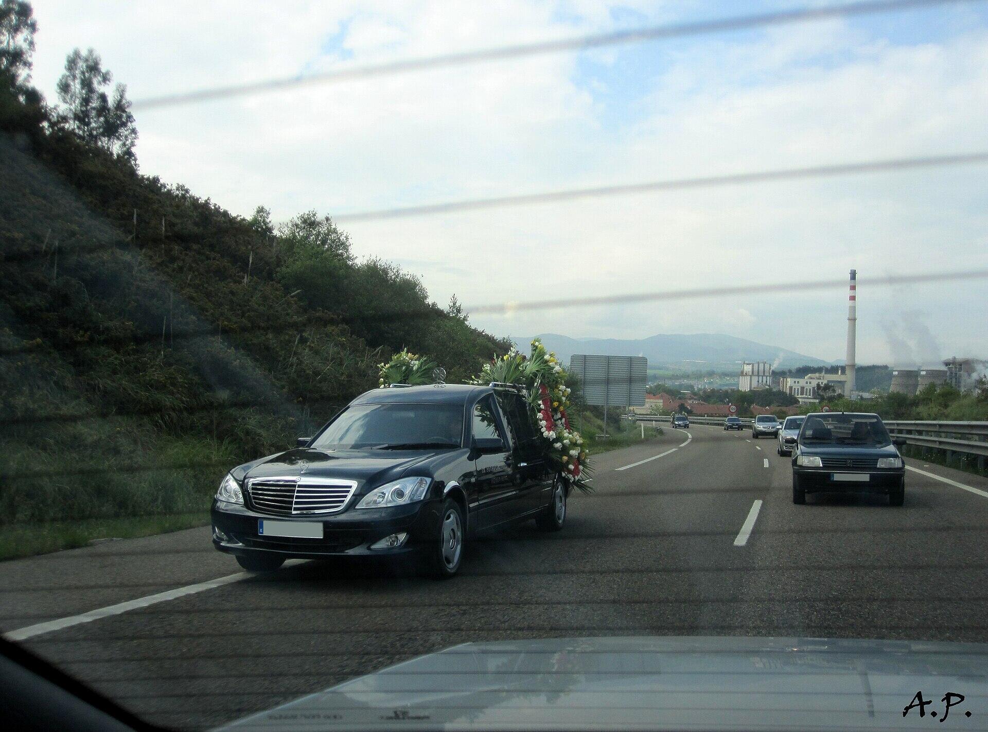 E 50／E 55 AMG（W210）の中古車ガイド【この世代は、まず錆を見る】